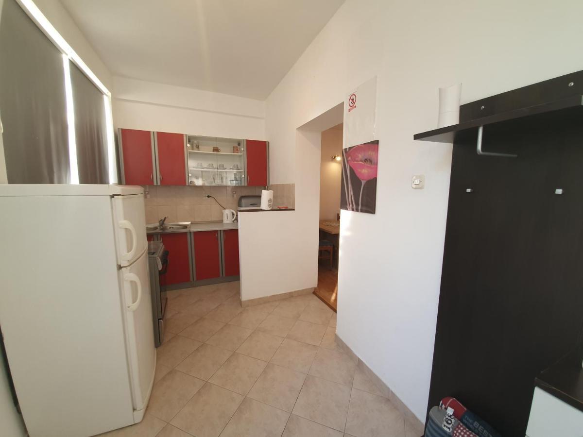Ante Apartma Kastela